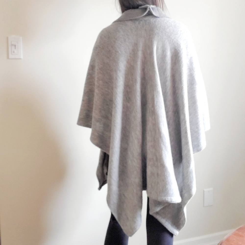Grey Shawl - Picture 3 of 4